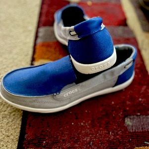 Pair of Crocs canvas loafers gray & royal blue with white soles. 🐊 💙